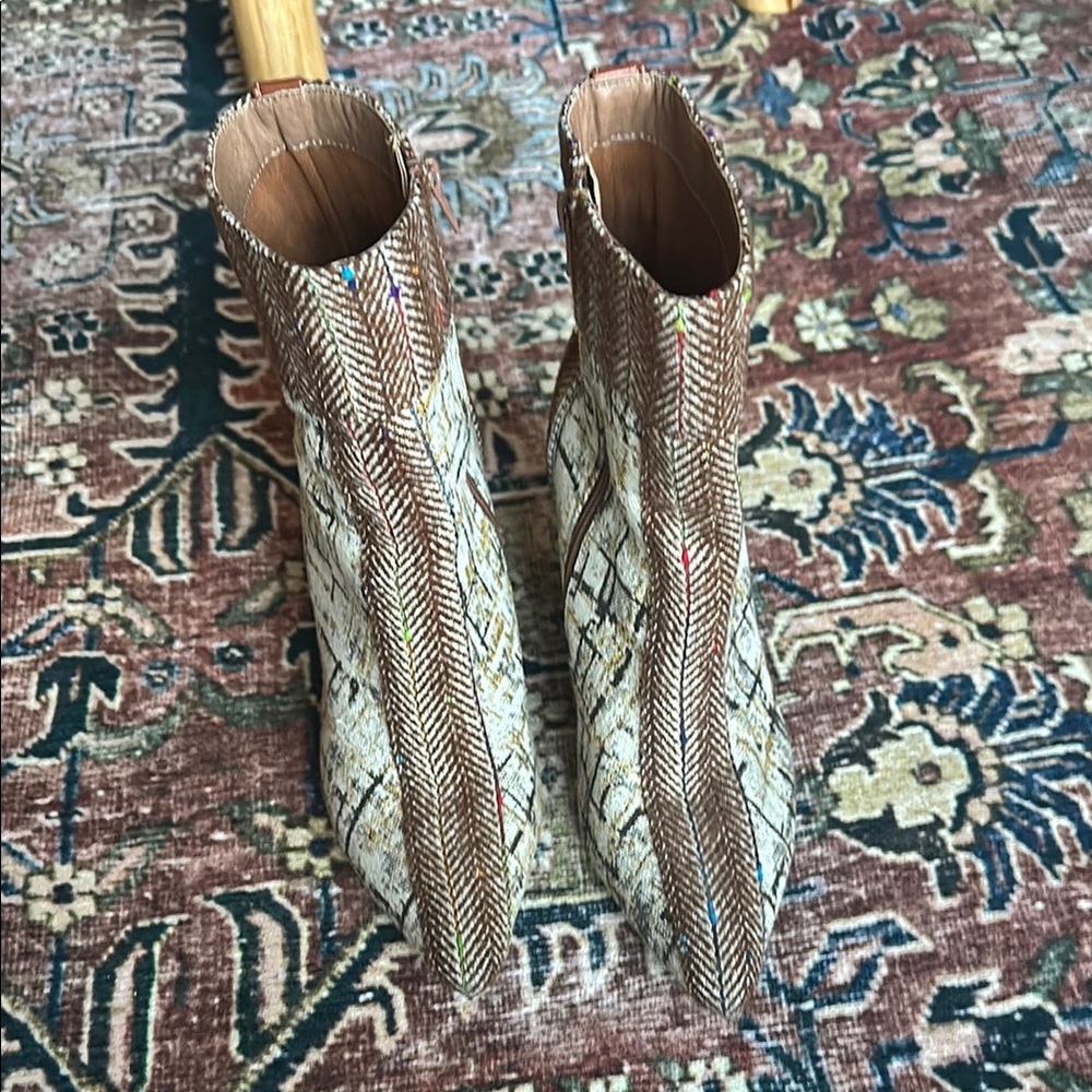 Coconuts by Matisse Women's Ankle Boots